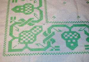 Скатерть болгарским крестом